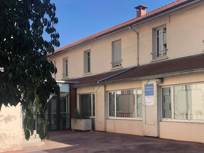 Chambre Funéraire de Lyon — Le Service Funéraire