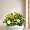 Coussin Tendresse — fleurs de deuil livrees a Paris