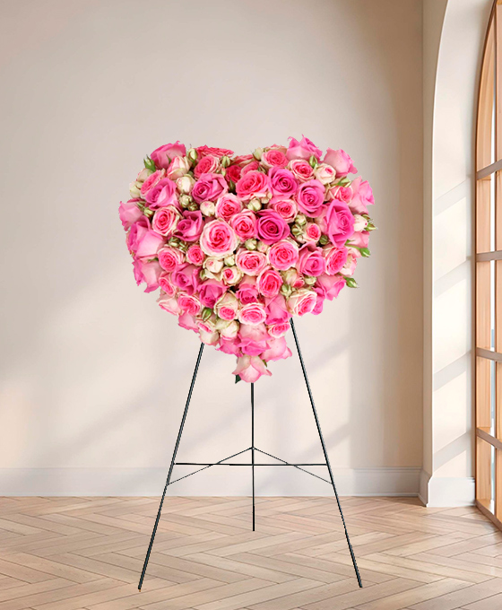 Coussin Tradition — fleurs de deuil livrees a Paris